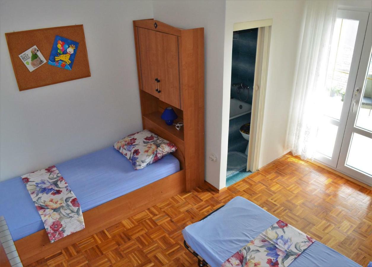 Apartman Rosa Пировац Екстериор снимка