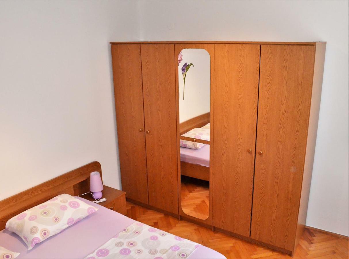 Apartman Rosa Пировац Екстериор снимка